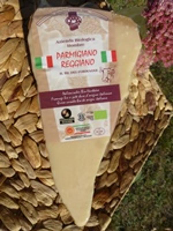 Produktfoto zu Parmigiano Reggiano, 24 Monate