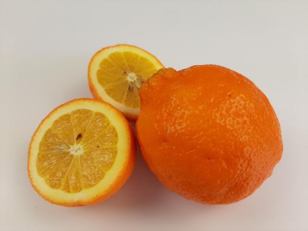 Produktfoto zu orangefarbene Zitrone Meyer