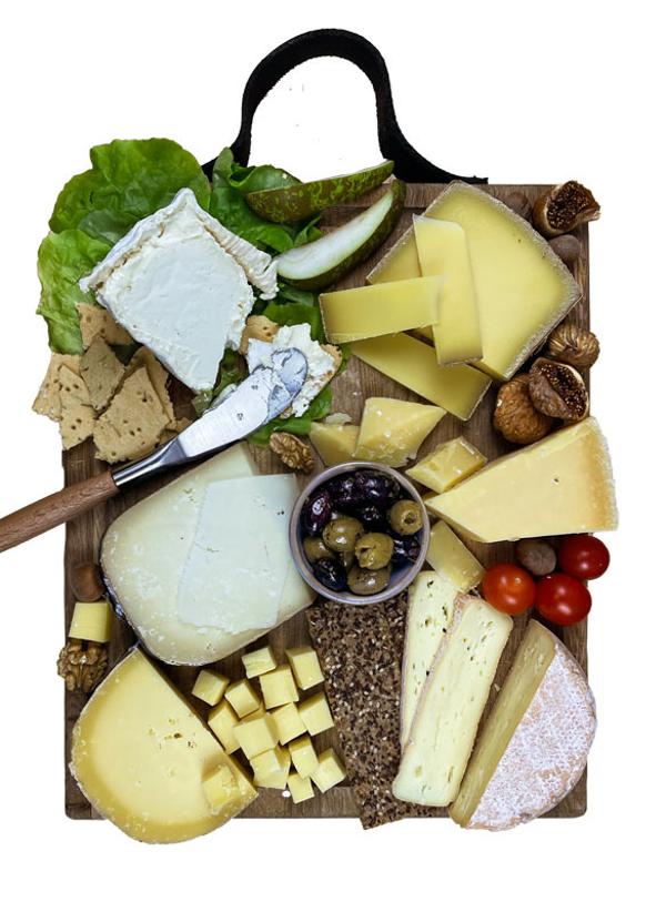 Produktfoto zu gemütlicher Käse-Weinabend für ca. 6 Personen