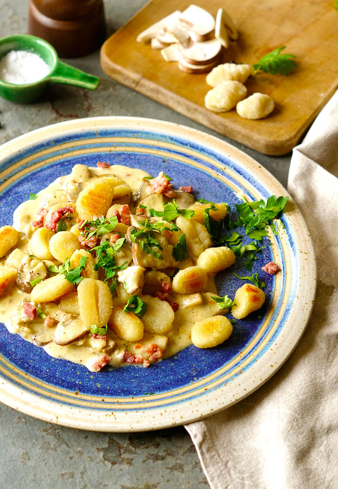 Gnocchi in Pilzrahmsauce (3 P.)