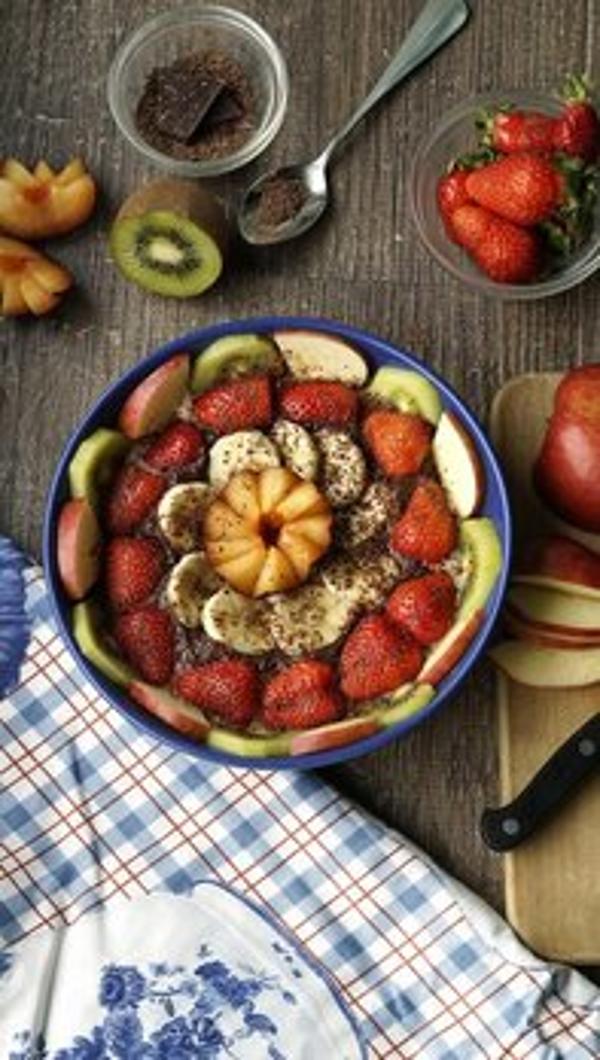 Produktfoto zu Vegan: Fruchtige Dinkelgrieß-Bowl