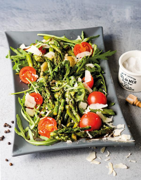 Produktfoto zu Spargel-Salat mit Rucola und Parmesan (2 P.)