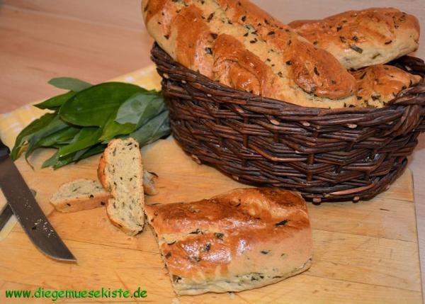 Produktfoto zu Ungarisches Bärlauch-Brot