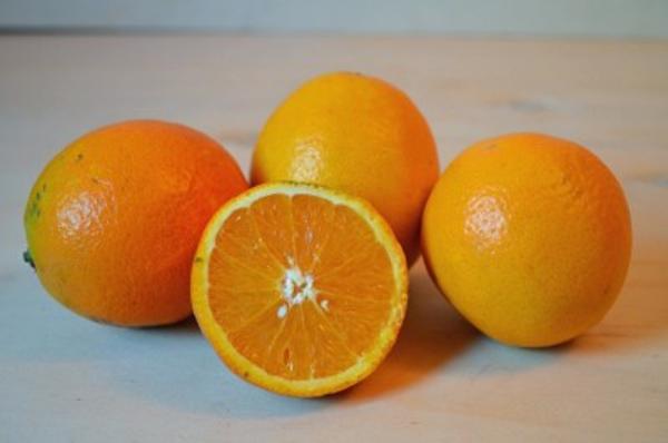 Produktfoto zu Orangen für Saft