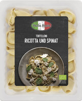 Frische Tortelloni mit Ricotta und Spinat