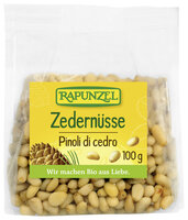 Zedernüsse