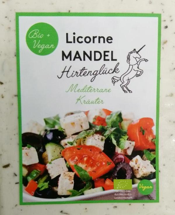 Produktfoto zu Mandel Hirtenglück veganer Hirtenkäse
