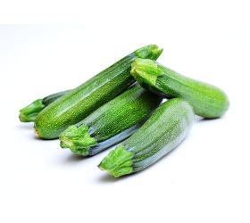 grüne Zucchini